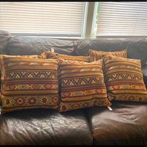 Throw pillows for couch/bed